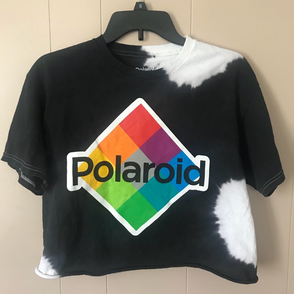 Polaroid Cropped Tee